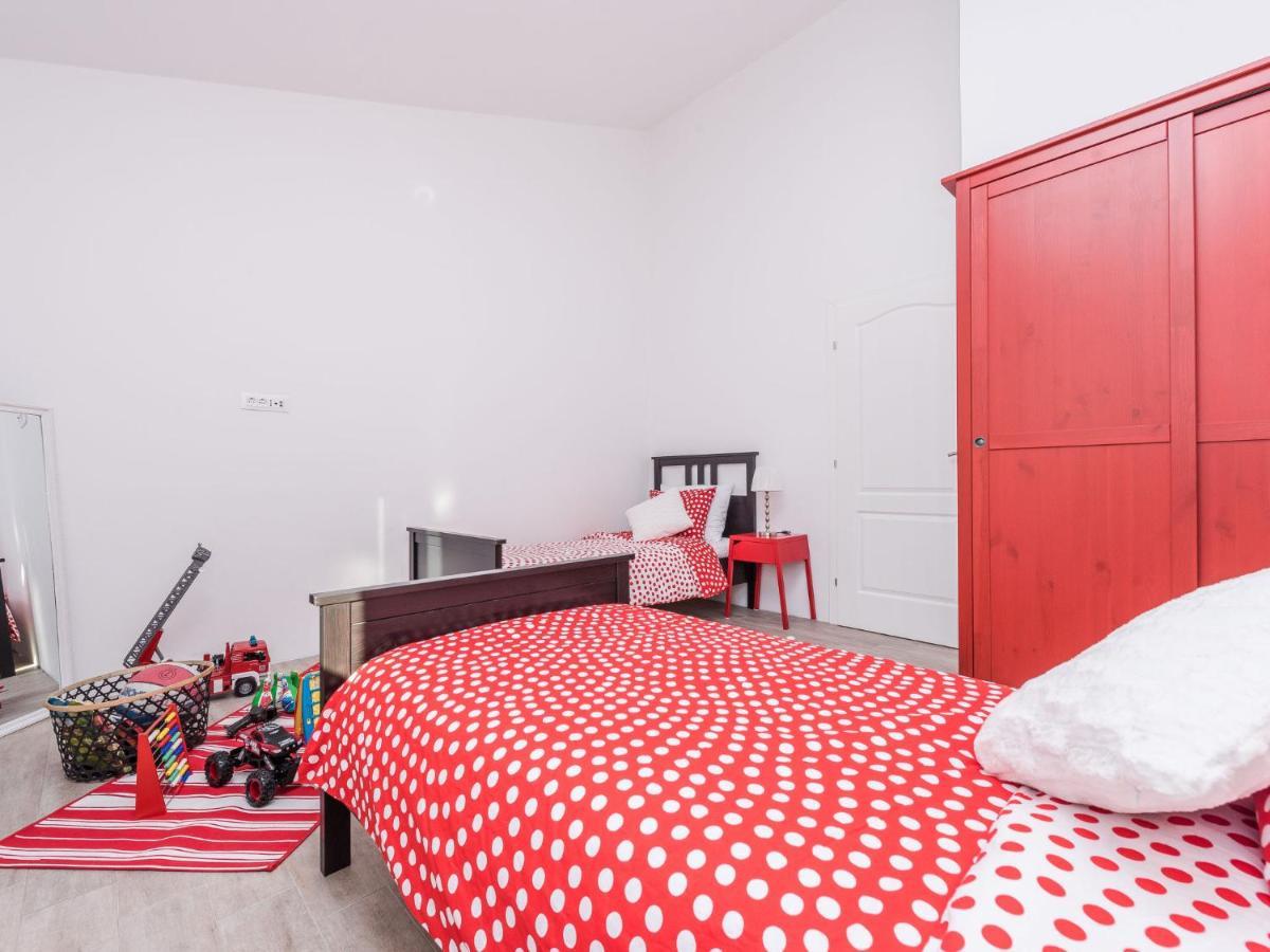 Holiday Home Velebit Rovanjska Dış mekan fotoğraf