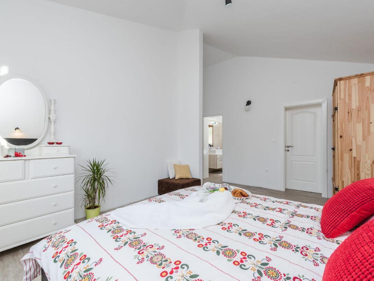 Holiday Home Velebit Rovanjska Dış mekan fotoğraf