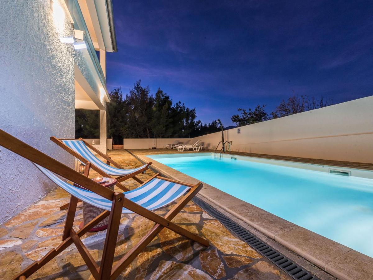 Holiday Home Velebit Rovanjska Dış mekan fotoğraf